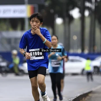 Runner Photo 8893674