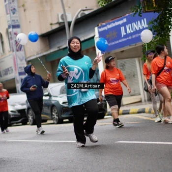 Runner Photo 8893679