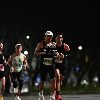Runner Photo 8893680