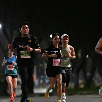 Runner Photo 8893686