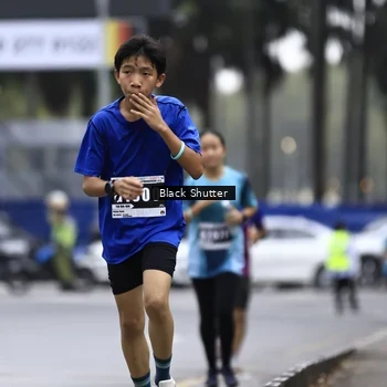 Runner Photo 8893692