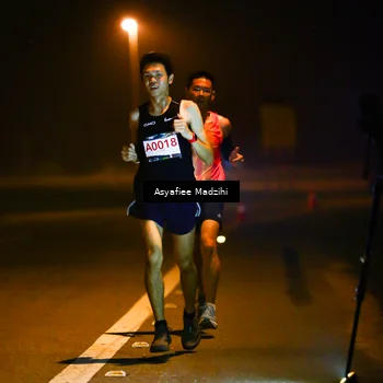 Runner Photo 8893699