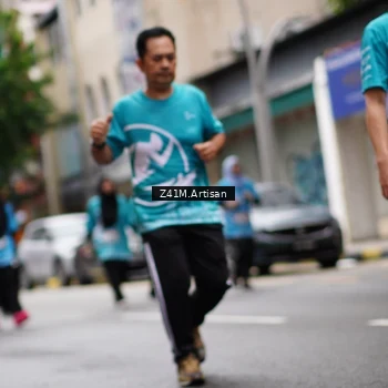 Runner Photo 8893705
