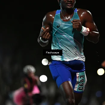 Runner Photo 8893759