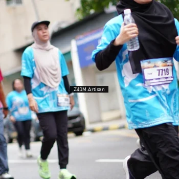 Runner Photo 8893763