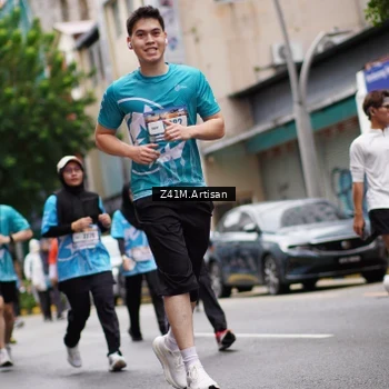 Runner Photo 8893769