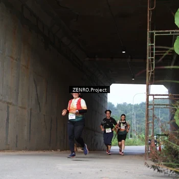 Runner Photo 8893843