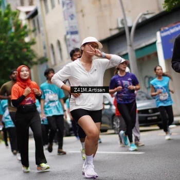 Runner Photo 8893876