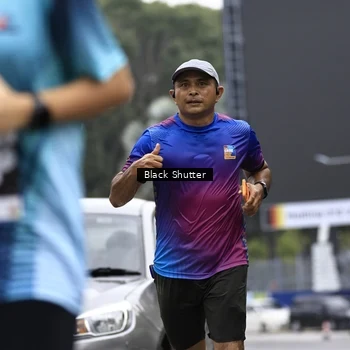 Runner Photo 8893886