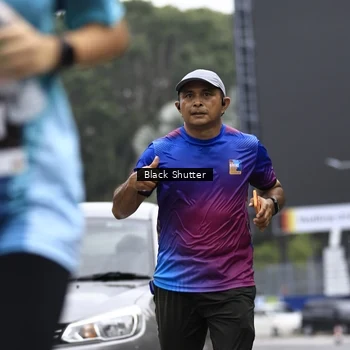 Runner Photo 8893894