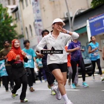 Runner Photo 8893895