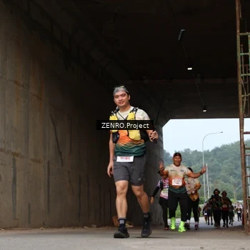 Runner Photo 8893903