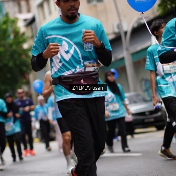 Runner Photo 8893904