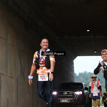 Runner Photo 8893907
