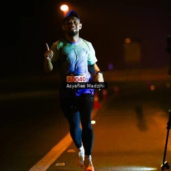 Runner Photo 8893915