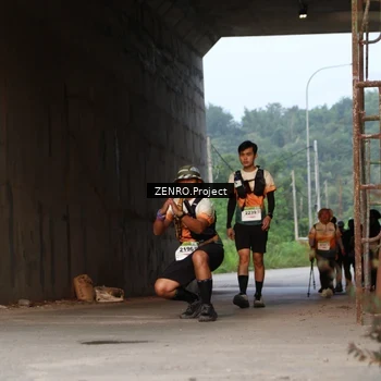 Runner Photo 8893930