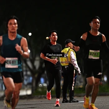 Runner Photo 8893931