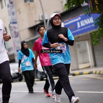 Runner Photo 8893938