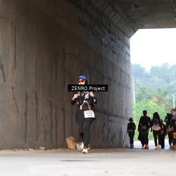 Runner Photo 8893942