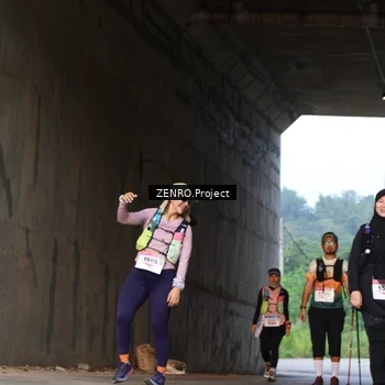 Runner Photo 8893943