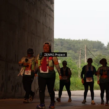 Runner Photo 8893980