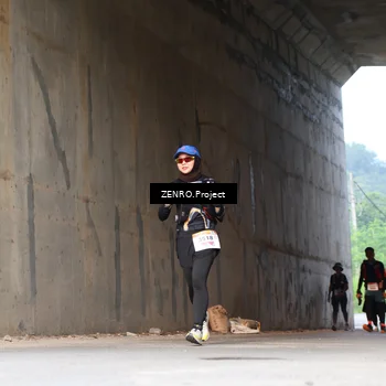 Runner Photo 8894010