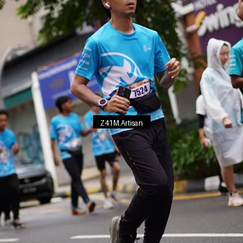 Runner Photo 8894019