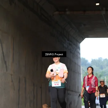 Runner Photo 8894028
