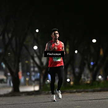 Runner Photo 8894035