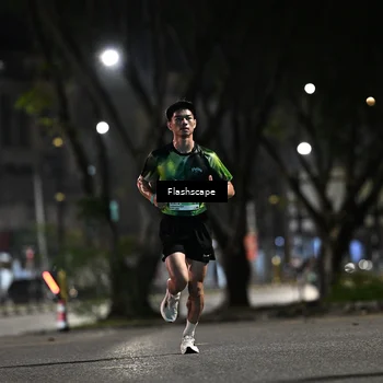 Runner Photo 8894037