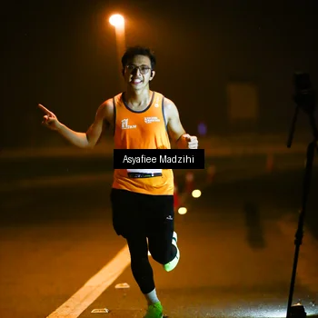 Runner Photo 8894039