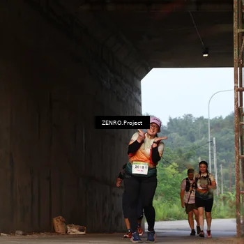 Runner Photo 8894040