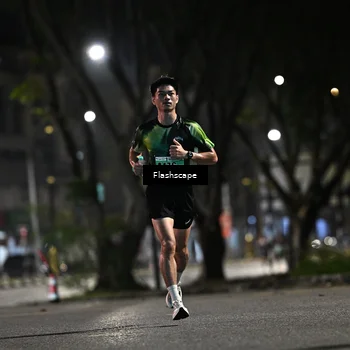 Runner Photo 8894055