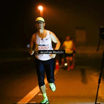 Runner Photo 8894121