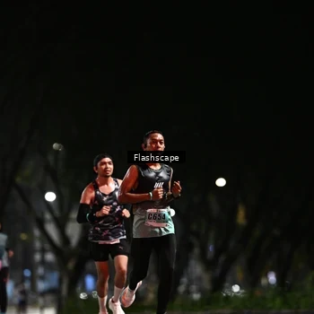 Runner Photo 8894145