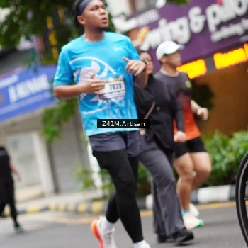Runner Photo 8894165