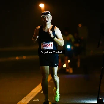 Runner Photo 8894168