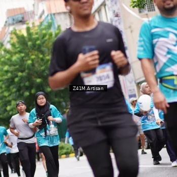 Runner Photo 8894173