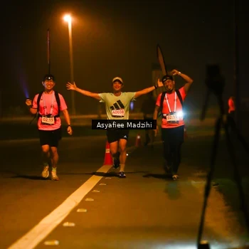 Runner Photo 8894203