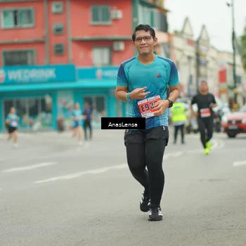 Runner Photo 8894209