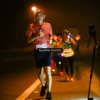 Runner Photo 8894216