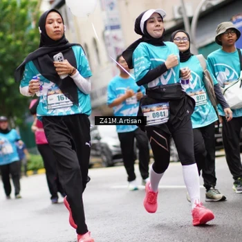 Runner Photo 8894245