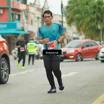 Runner Photo 8894246