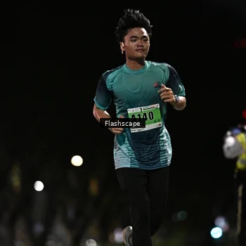 Runner Photo 8894252