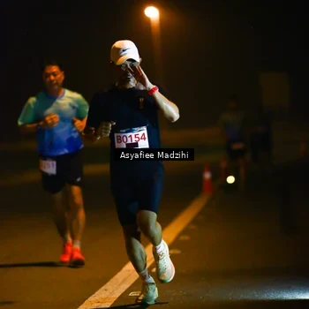 Runner Photo 8894276