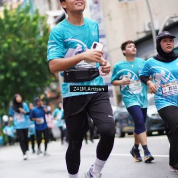 Runner Photo 8894281