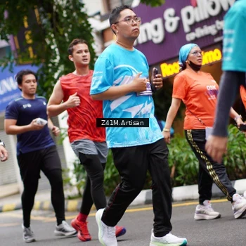 Runner Photo 8894282