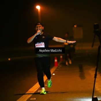 Runner Photo 8894313