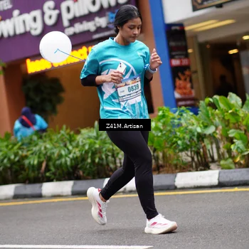 Runner Photo 8894316
