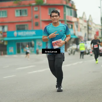 Runner Photo 8894354